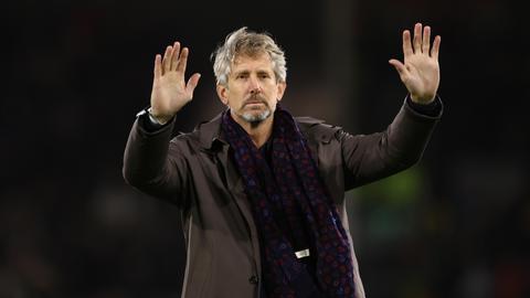 Oranje-icoon Edwin van der Sar (55) verrast met terugkeer op de amateurvelden