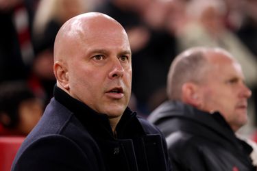 Arne Slot richt vizier op oude bekende: Oranje-international plots in beeld bij Liverpool