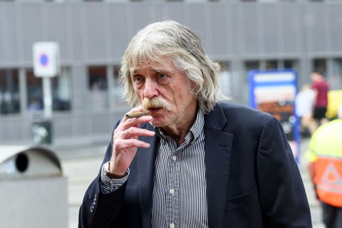 Jarige Johan Derksen laat zijn vrouw alles bepalen, ook nieuwe woning: 'Die is afgekeurd'