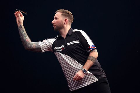 Topdarter Danny Noppert krijgt pijnlijk pak slaag op World Masters: 'Dat het net op dit moment gebeurt...'