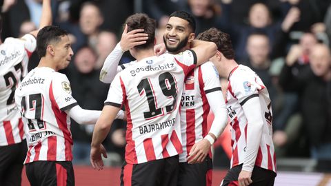 PSV maakt zich na keiharde dreun aan Feyenoord op voor vroegste kampioenschap ooit