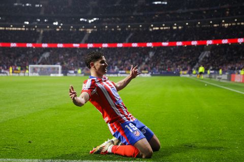Atlético Madrid dankzij gouden wissel en puntverlies Real Madrid koploper van La Liga
