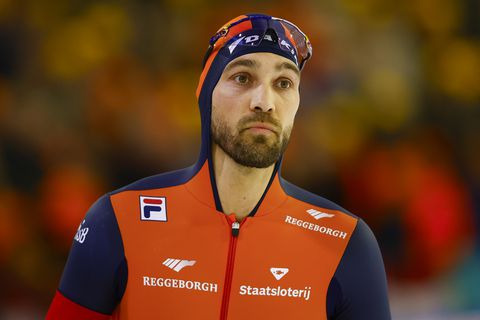 Kjeld Nuis ziet duizenden euro's verdampen door pijnlijke diskwalificatie én woede-uitbarsting in Heerenveen