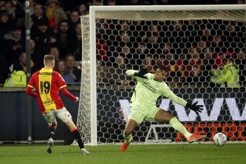 PSV is volledig de weg kwijt: nieuwe mokerslag in titelrace met Ajax