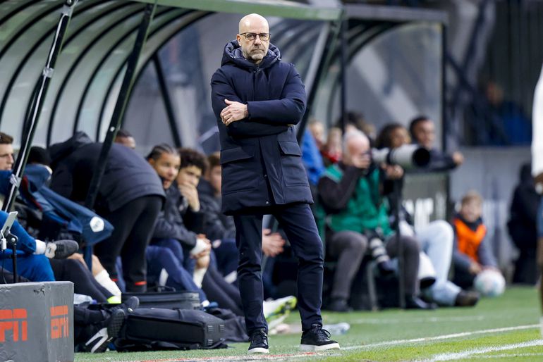 Peter Bosz geïrriteerd door uitspraken Kenneth Perez: 'Ik speel geen toneel'