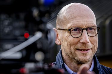 'Spacende' ex-international blikt terug op reis naar 'zwijnenstal': 'Een compleet andere wereld'