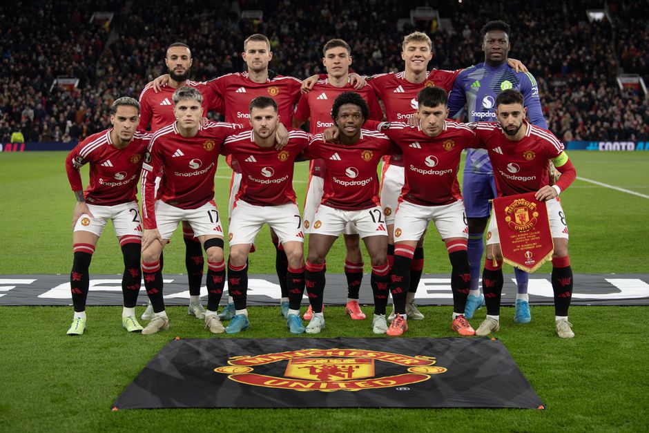 Manchester United gooit selectie op de schop: deze peperdure ploeggenoten van Joshua Zirkzee en Matthijs de Ligt mogen weg