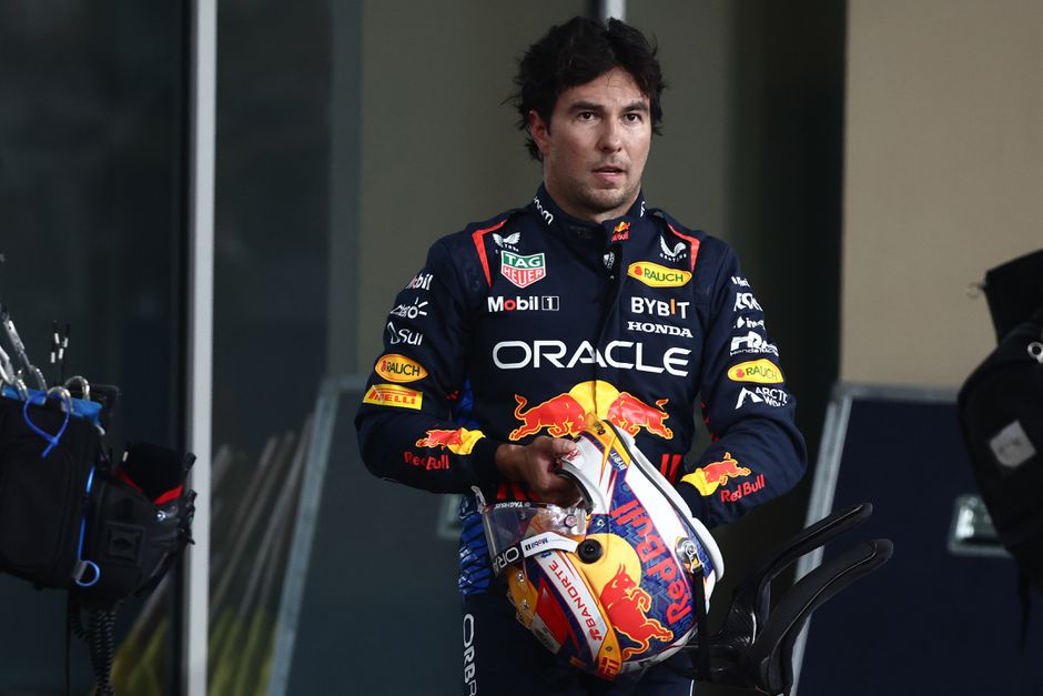 Bij Red Bull ontslagen Sergio Perez steunt 'opvolger' Yuki Tsunoda: 'Ineens realiseren mensen zich dat nu'