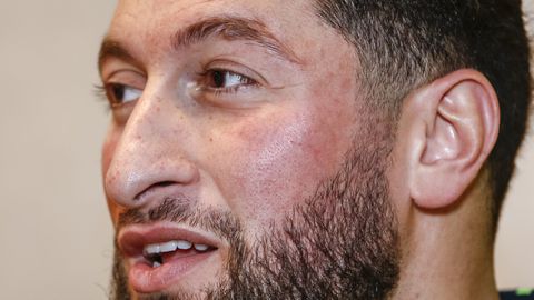 TV-gids: zo kijk je live naar Glory 99, met veelbesproken kickbokser Jamal Ben Saddik