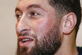 TV-gids: zo kijk je live naar Glory 99, met veelbesproken kickbokser Jamal Ben Saddik