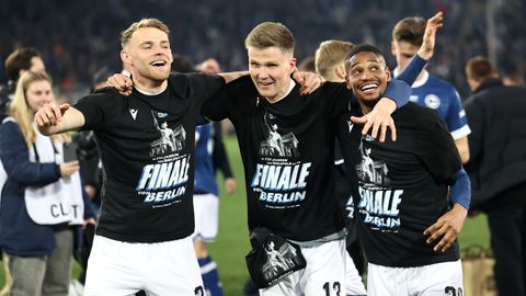 Sensatie in Duitse beker, Nederlander pakt hoofdrol in Italië en laat Bologna-fans dromen