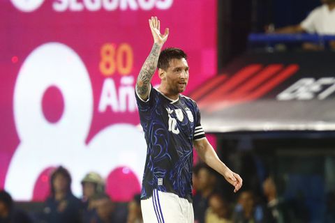 Was dit de laatste keer van Lionel Messi in eigen huis? Stervoetballer komt met prachtig gebaar