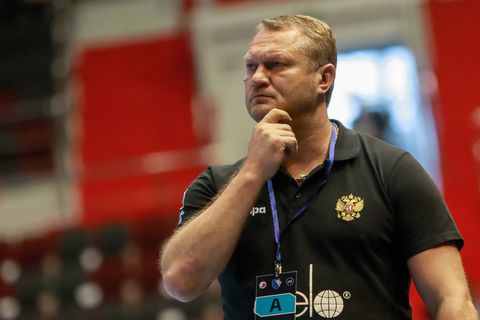 Handbalicoon op 50-jarige leeftijd dood gevonden in hotel: 'Een verlies voor de hele gemeenschap'