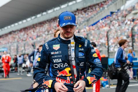 Voormalig Formule 1-coureur (66) haalt hard uit naar 'saaie' Max Verstappen: 'Vertrek of stop met klagen'