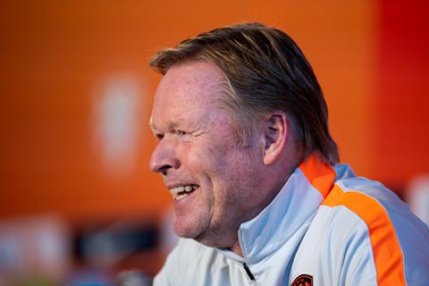 Ronald Koeman kritisch op zichzelf bij persconferenties Oranje: ‘Had dat nou wat minder gedaan’