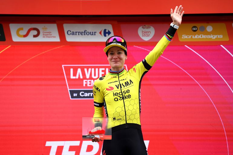 Marianne Vos grijpt de leiding in de Vuelta, Amerikaanse Faulkner wint etappe