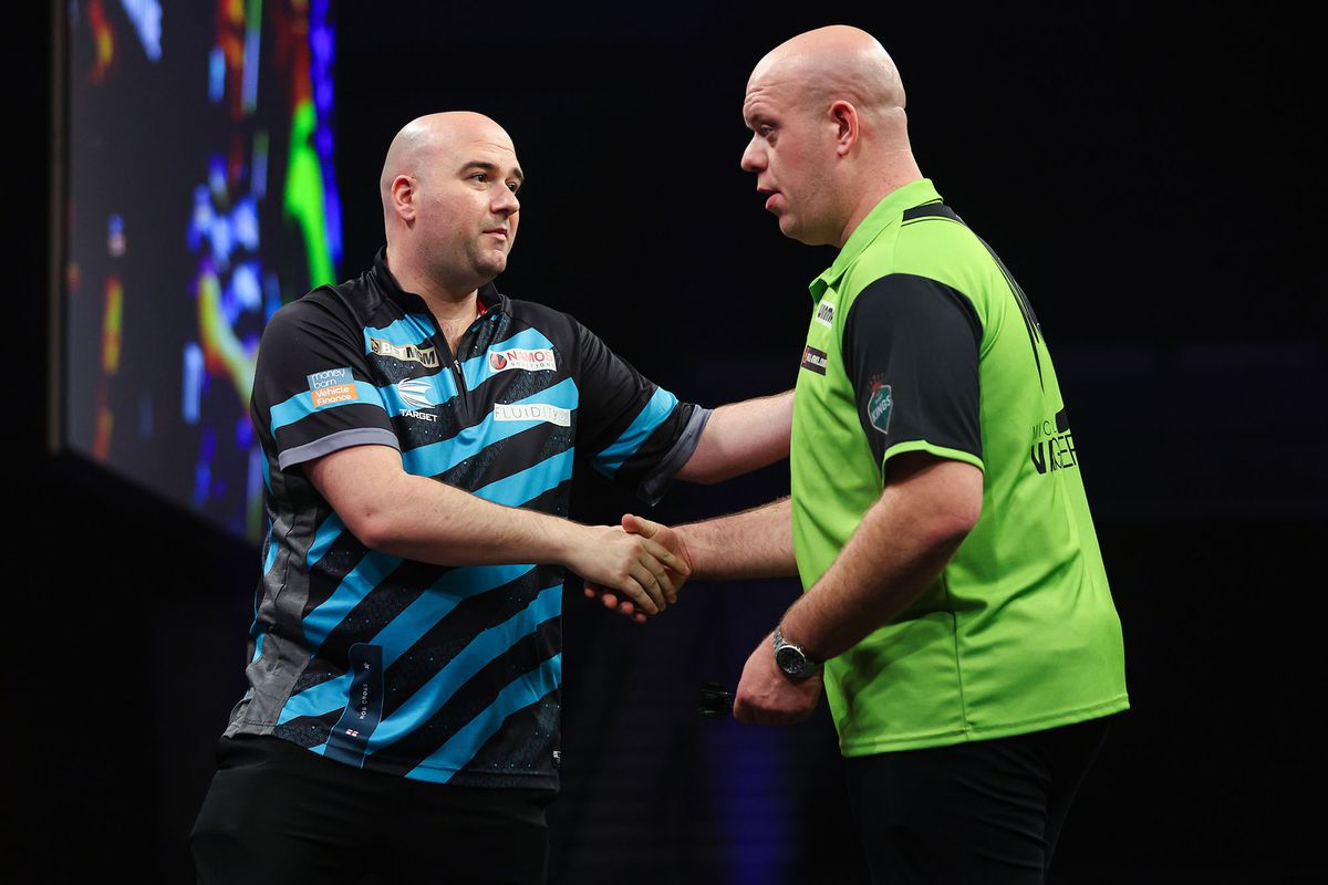 Rob Cross waarschuwt worstelende Michael van Gerwen: 'Ik kan best nog wat verzieken'