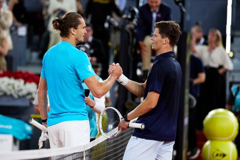Belgische tennissensatie strandt in halve finale masterstoernooi, droomfinale opkomst in Madrid