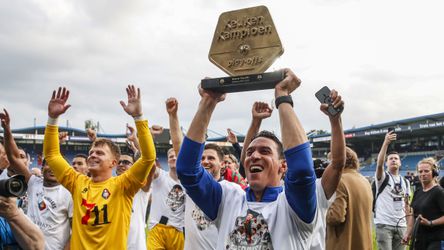Nieuwe roep om enorme verandering in Nederlands voetbal na succes Telstar: 'Kijk naar Engeland'