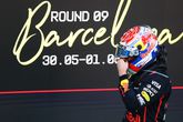 Boze Max Verstappen uit frustratie tijdens Formule 1-race in Barcelona: 'Idioten!'