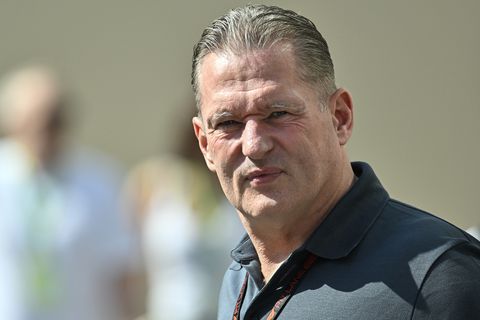 Jos Verstappen (vader van Max Verstappen) snoeihard over oude bekende: 'Wat een sukkel'