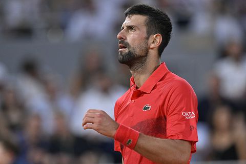 'Zijn vrouw is hier': toptennisser Novak Djokovic deelt update over belangrijk persoon in ziekenhuis