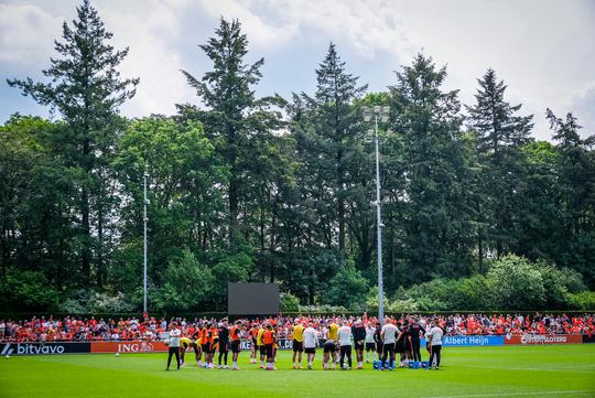 Dit zijn de selecties van Oranje-tegenstanders Japan, Zweden en Tunesië op het WK voetbal