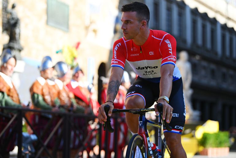 Dylan Groenewegen zorgt voor verbazing met bijzondere bril in Tour de France: 'Kylian Mbappé mag hem wel lenen'