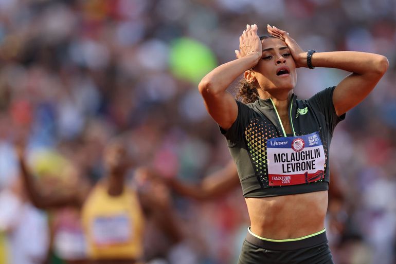 Waarschuwing voor Femke Bol: concurrente Sydney McLaughlin knalt met wereldrecord naar Spelen