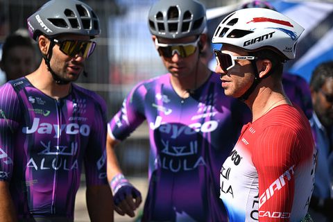 Topsprinter Dylan Groenewegen spreekt zich uit over dilemma in Tour de France: 'Moet kunnen'