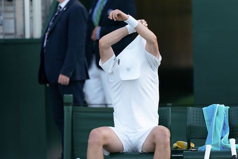 Wimbledon toont totaal geen medelijden met Botic van de Zandschulp en zet Nederlander aan het werk