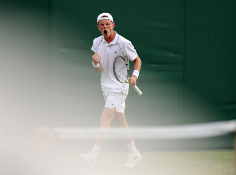 IJskoude Jesper de Jong beleeft absoluut hoogtepunt tijdens uitputtend debuut op Wimbledon