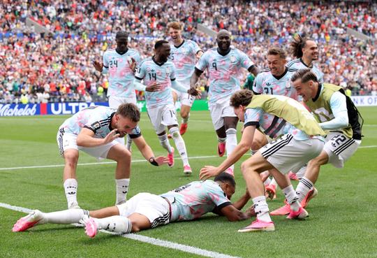Krankzinnige ontsnapping België op WK na ruzie tussen teamgenoten en beslissende goal in minuut 125