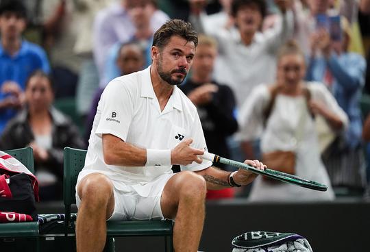 Toptennisser (41) barst in tranen uit op Wimbledon: 'Ik weet dat het tijd is'