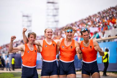 Olympisch kampioen geeft gouden plak weg: 'Hij is zwaarder dan ik dacht'