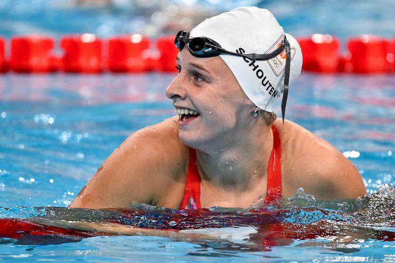 Tes Schouten zorgt voor historische bronzen medaille bij 200 meter schoolslag op Olympische Spelen