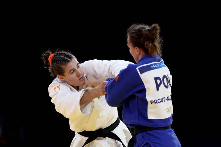 Judoka Guusje Steenhuis hoopte nog op brons, maar is nu uitgeschakeld op Olympische Spelen