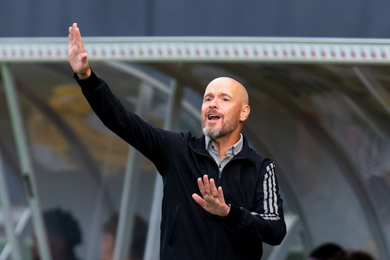 Topcoach Erik ten Hag richt zich tot directie van Bayer Leverkusen: 'De moeilijkheid is nu vele malen hoger'