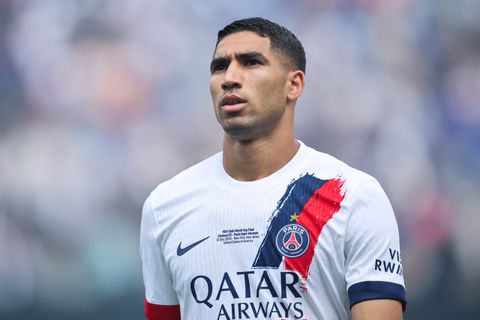 Topvoetballer wordt vervolgd voor verkrachting: 'Je kan veel mensen niet vertrouwen'