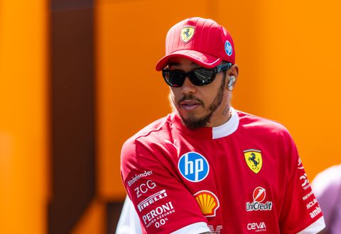 Formule 1-legende Lewis Hamilton na 'ongepaste opmerking' hard aangepakt: 'Een tragedie'