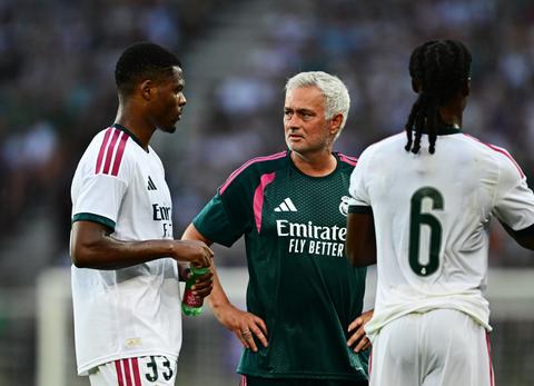 Opvallend debuut Denzel Dumfries bij Real Madrid: Oranje-international staat op andere positie