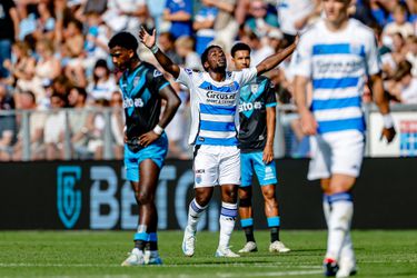 PEC Zwolle pakt eerste punten van het seizoen in Overijsselse derby tegen armzalig Heracles