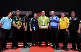 Peter Wright, Simon Whitlock, Adrian Lewis, Phil Taylor, Michael Van Gerwen, Raymond Van Barneveld, Dave Chisnall en James Wade ©Getty Images