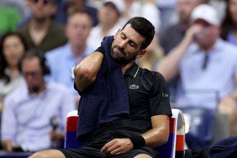 Novak Djokovic beleeft emotioneel moment tijdens US Open: overleden toptalent (18) staat centraal