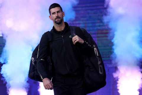 Tennislegende Novak Djokovic staat met zijn mond vol tanden op de US Open: 'Ze zetten de airco op 15 graden!'