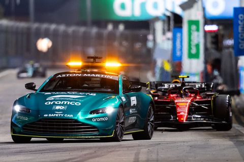 Max Verstappen op bijzondere ranglijst onderaan voor GP van Singapore, verrassende 'coureur' in top drie