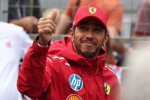 Rouwende Lewis Hamilton dankt 'geweldige vriendin' na groot verlies: 'Er is niemand zoals jij'