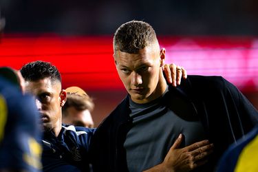 Nederlandse keeper eert overleden broer op speciale wijze: 'Ik wil hem trots maken'