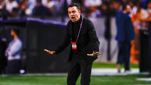 Bondscoach Xavi Hernández biedt excuses aan na wanvertoning Oranje: 'Dit is mijn fout'