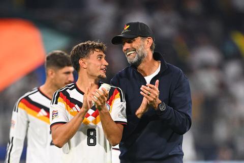 Duitsland beleeft primeur onder Jürgen Klopp en deelt tik uit aan Nederlands elftal